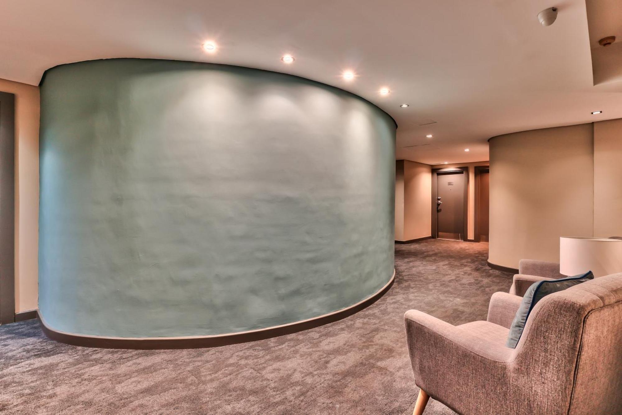 Wink Aparthotel Foreshore Cape Town Exterior photo